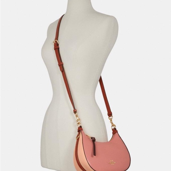 Coach leather bag - Picture 1 of 4